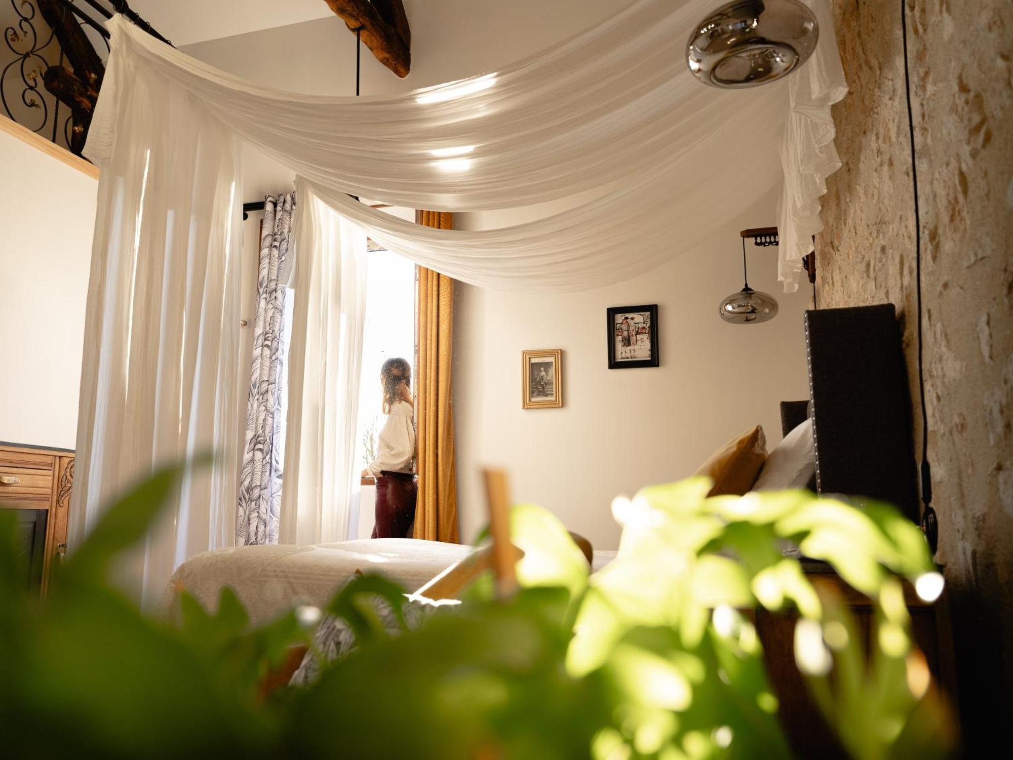 Ets Capmasil - Chambre 1920 Virac 外观 照片