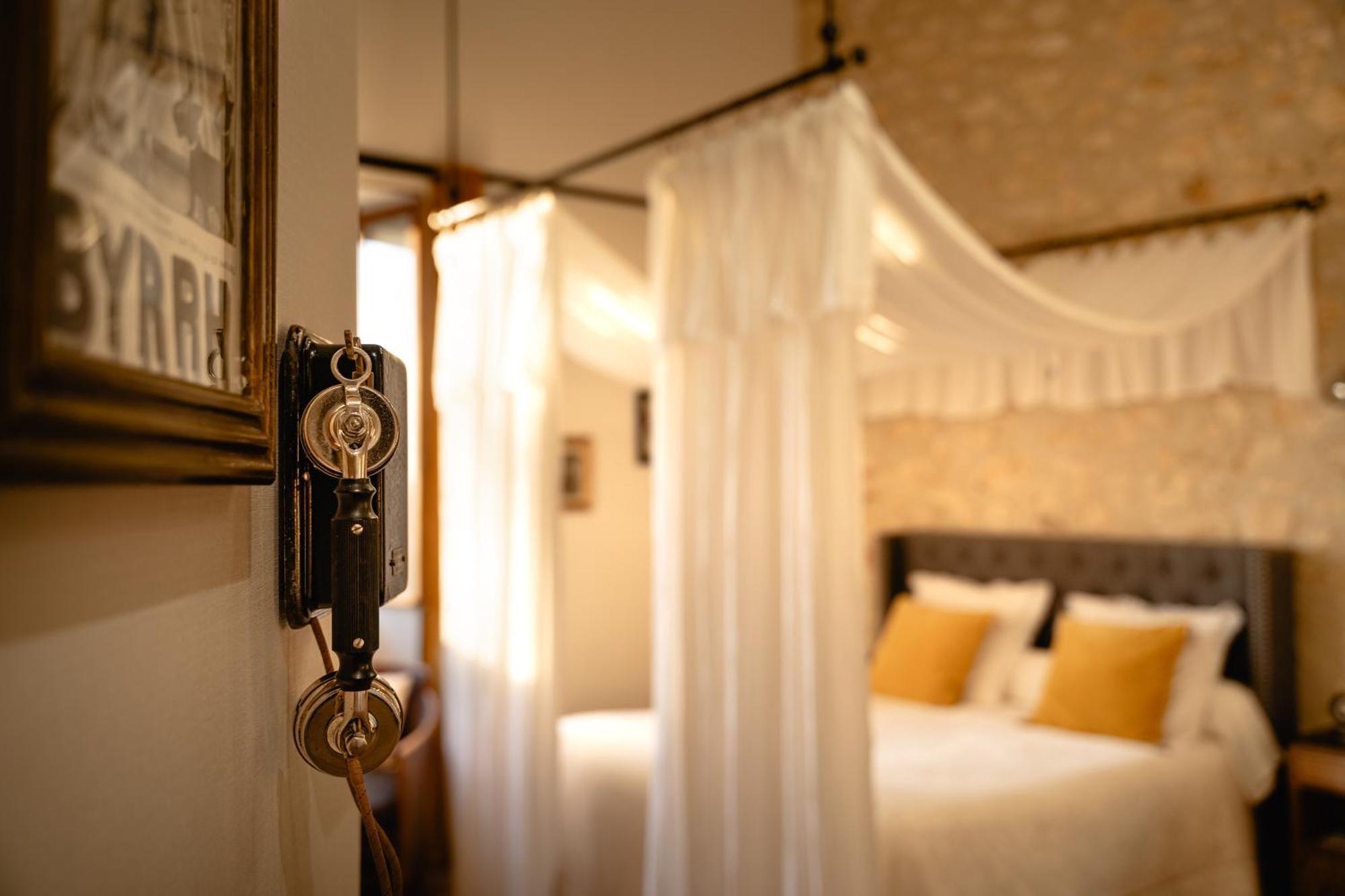 Ets Capmasil - Chambre 1920 Virac 外观 照片